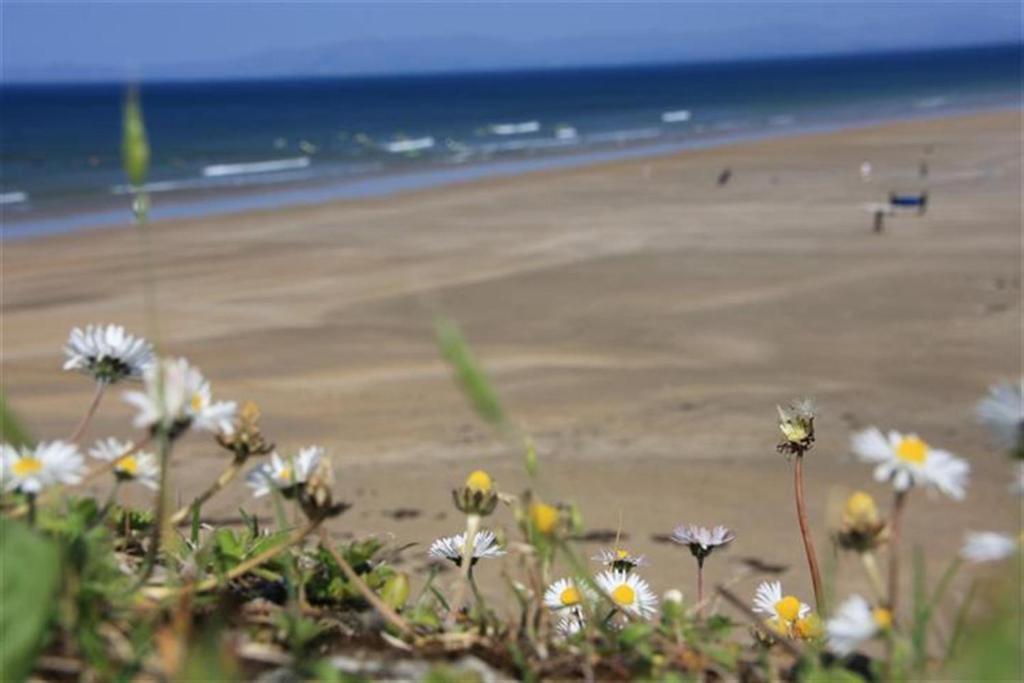 Rougey Lodge Hostel Bundoran Oda fotoğraf